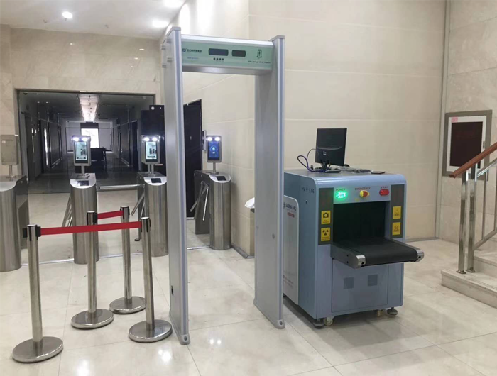 “智脑”安检机1秒鉴别89类违禁物品